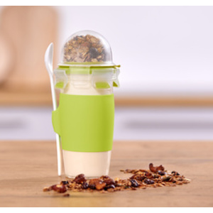 emsa Mug pour yaourt CLIP & GO, avec cuillère et récipient