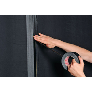 tesa Ruban adhésif toilé 4541, 19 mm x 50 m, noir