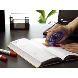 tesa Roller de colle jetable nonPERMANENT GLUE